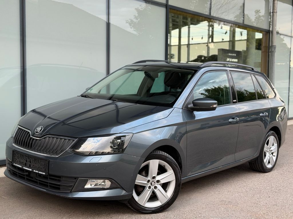Bild des Angebotes Skoda Fabia Combi Joy DSG Navi/SZH/AHK/PDC/Klimaaut.