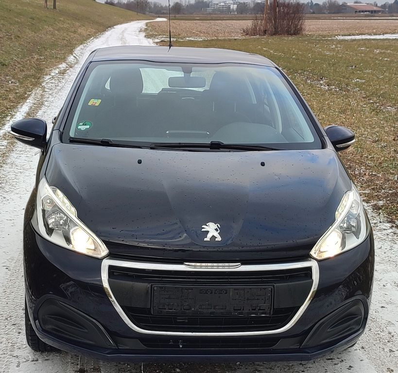 Bild des Angebotes Peugeot 208, zweite Hand, TÜV & Service NEU, 5.700 VB