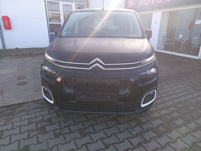 Bild des Angebotes Citroën Berlingo 1.5 BlueHDi 130 Feel XL S&S (EURO 6d)