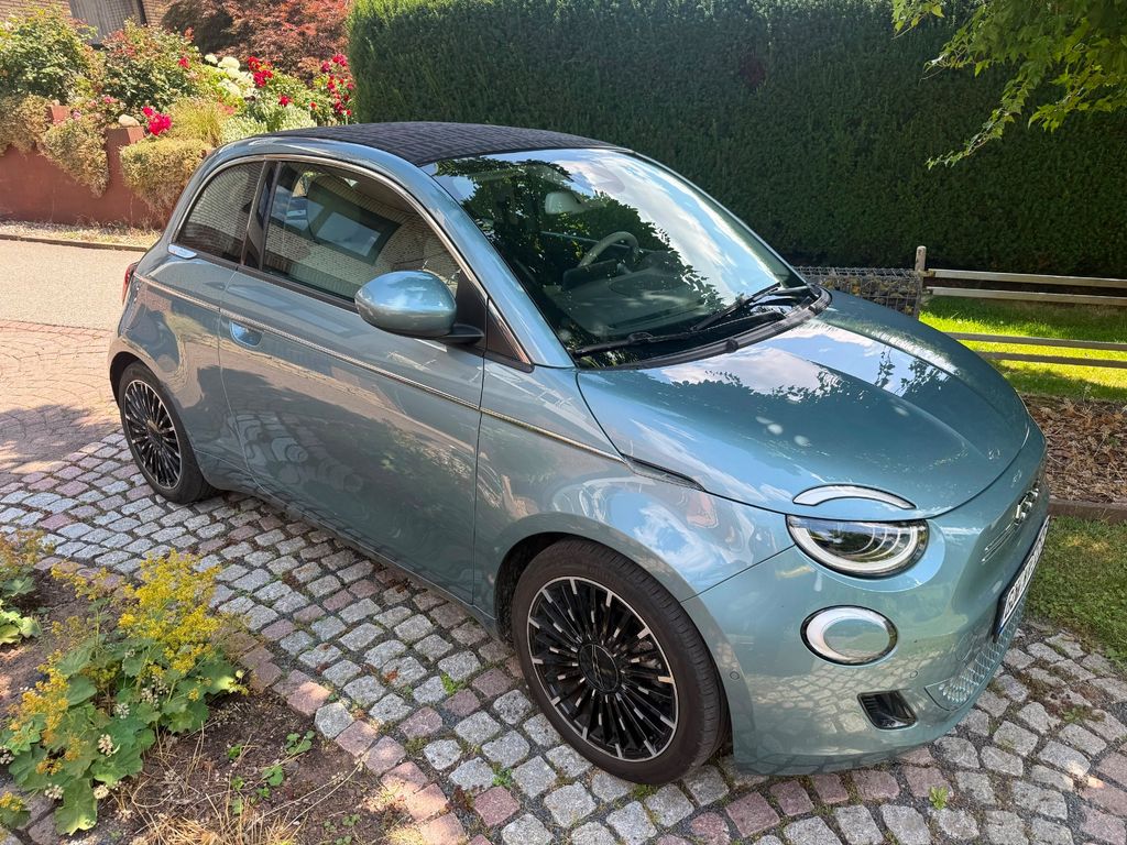 Bild des Angebotes Fiat 500e La Prima Cabrio 42 kWh La Prima