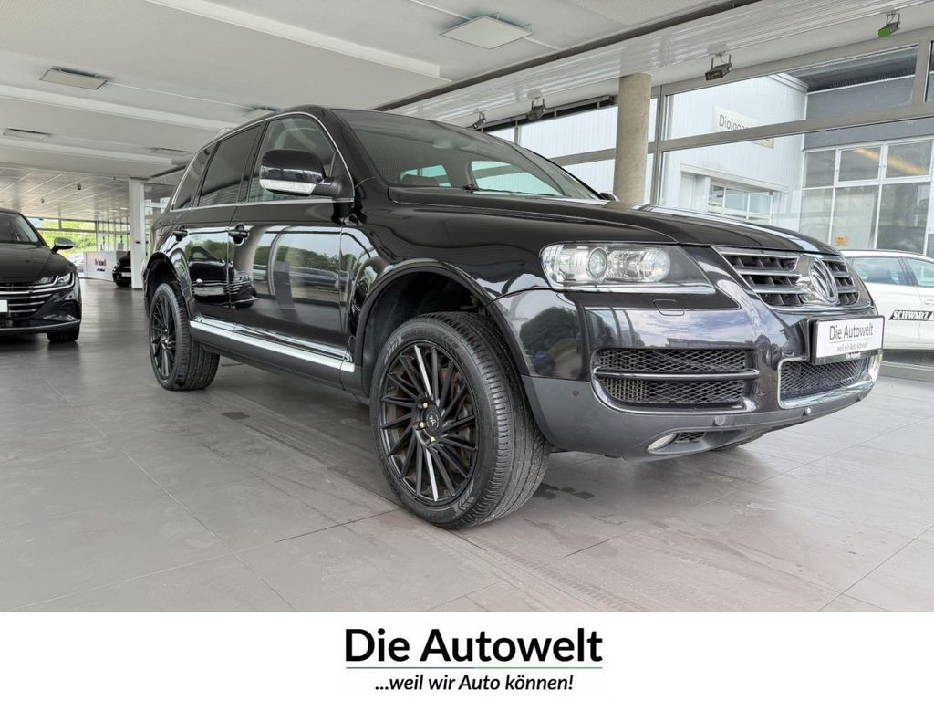Bild des Angebotes Volkswagen Touareg W12 Executive 6.0 NAVI LEDER MEMORY SHZG