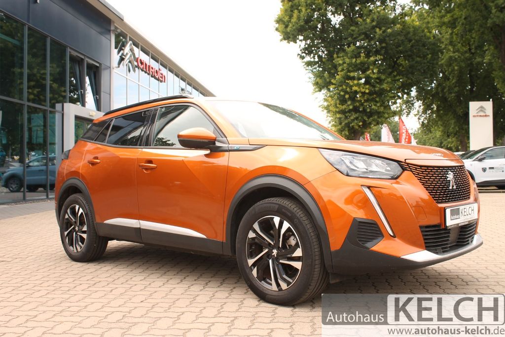 Bild des Angebotes Peugeot E-2008 Allure 136 *mit SOH Zertifkat 91,3%*