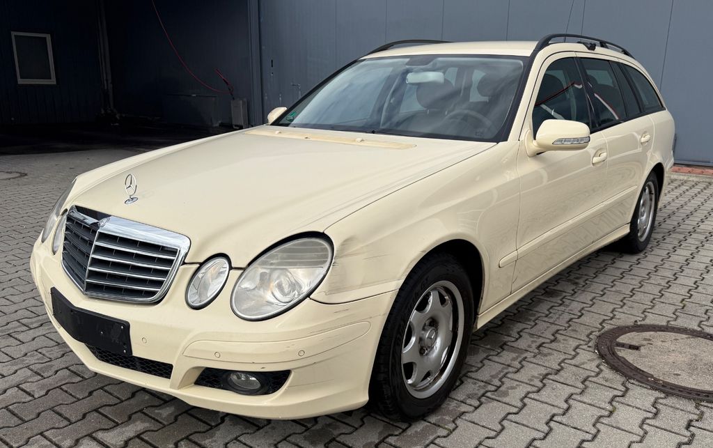 Bild des Angebotes Mercedes-Benz E 220 CDI T-Modell*TAXI*1HAND*AUTOMATIK*LEDER