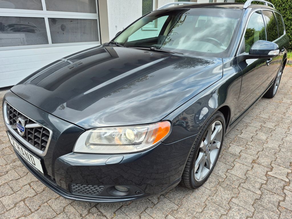 Bild des Angebotes Volvo V70 2.0D Summum TÜV NEU
