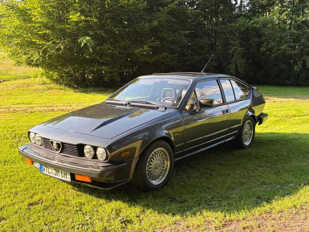 Alfa Romeo GTV 6 2.5  116
