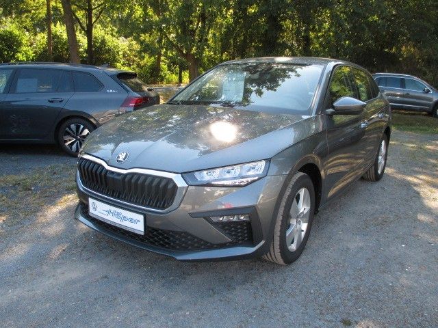 Skoda Scala Selection +SmartLink+PDC+TEMP+SHZ+Kamera