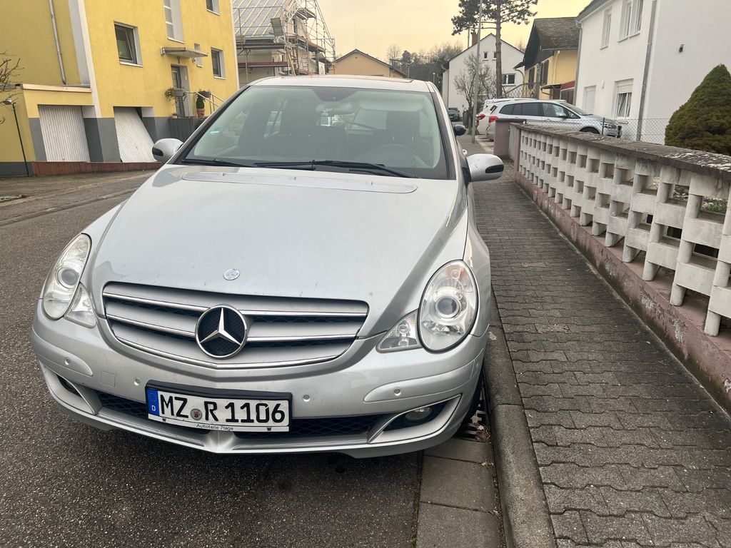 Mercedes-Benz R 350