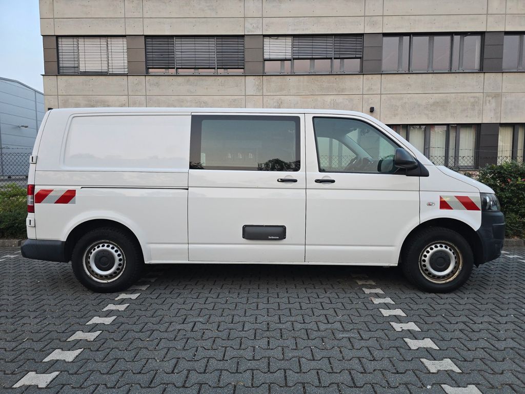 Bild des Angebotes Volkswagen T5 Lang 4Motion +1.Hand +Kamera +Sortimo