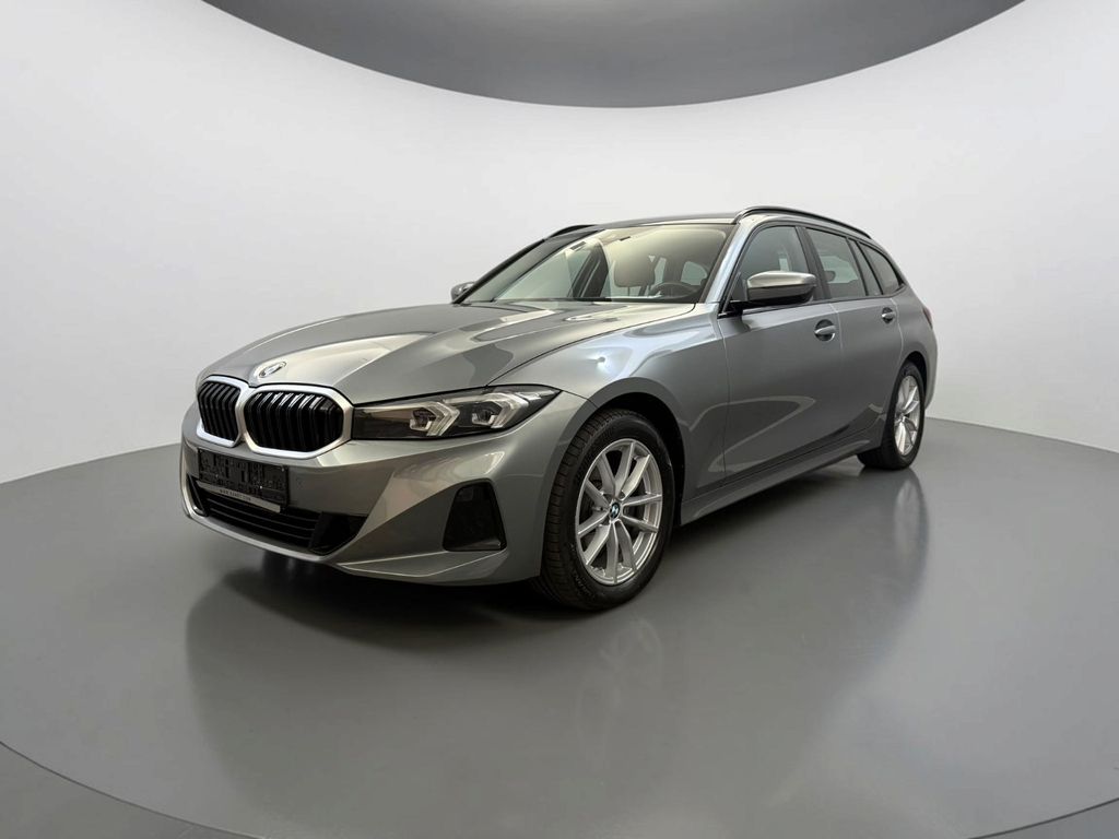 Bild des Angebotes BMW 320d T xDrive Shadow-Line WIDE*LED*CARPLAY*TOP