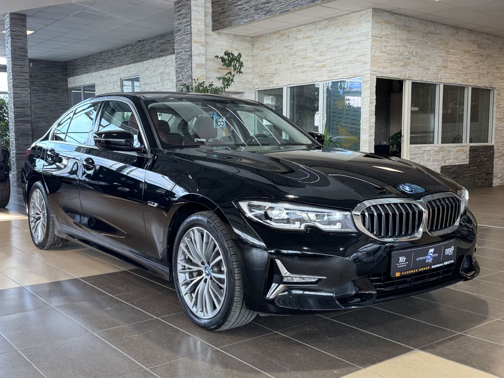 Bild des Angebotes BMW 330 e Luxury Line R.Cam Leder Ambiente SHZ LED