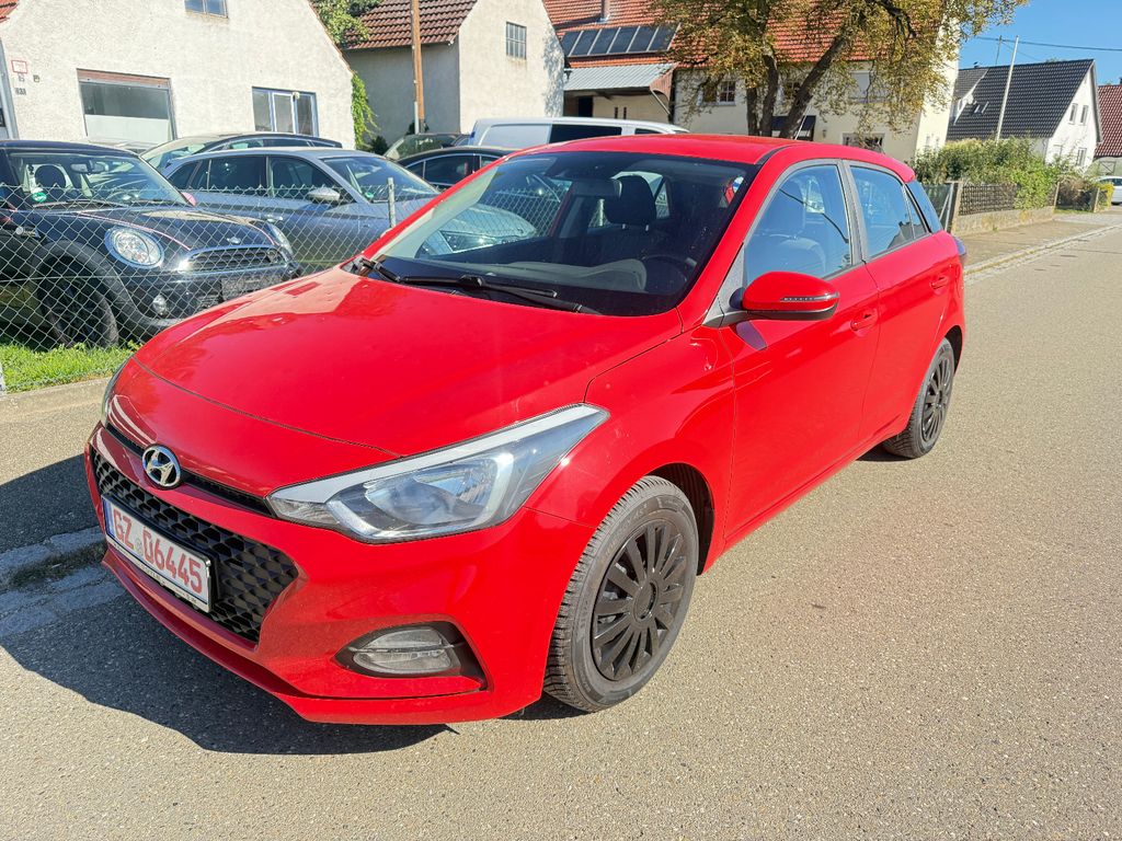 Bild des Angebotes Hyundai i20 blue Trend, 101 PS