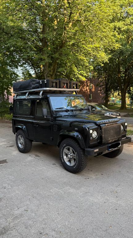 Bild des Angebotes Land Rover Defender 90 2,4l Td4 Station Wagon SE