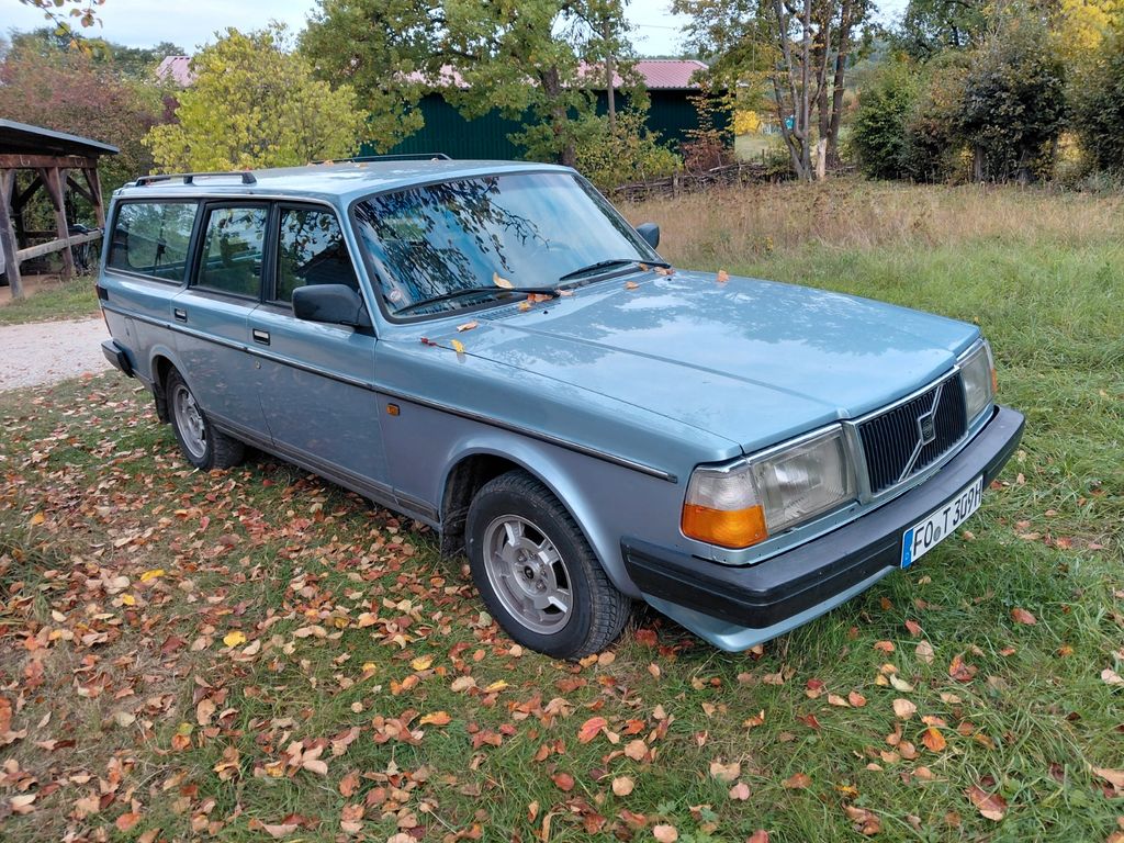Volvo 240