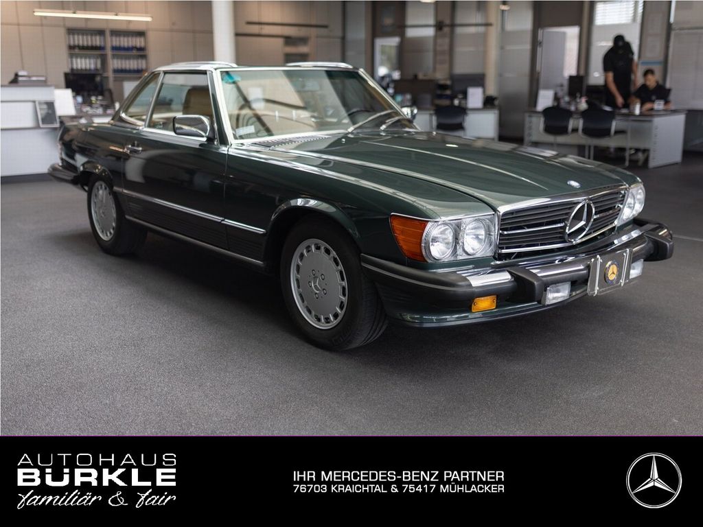 Bild des Angebotes Mercedes-Benz 560 SL R107 OrigKM,seit 20 Jahre Sammlung,WGA 2+