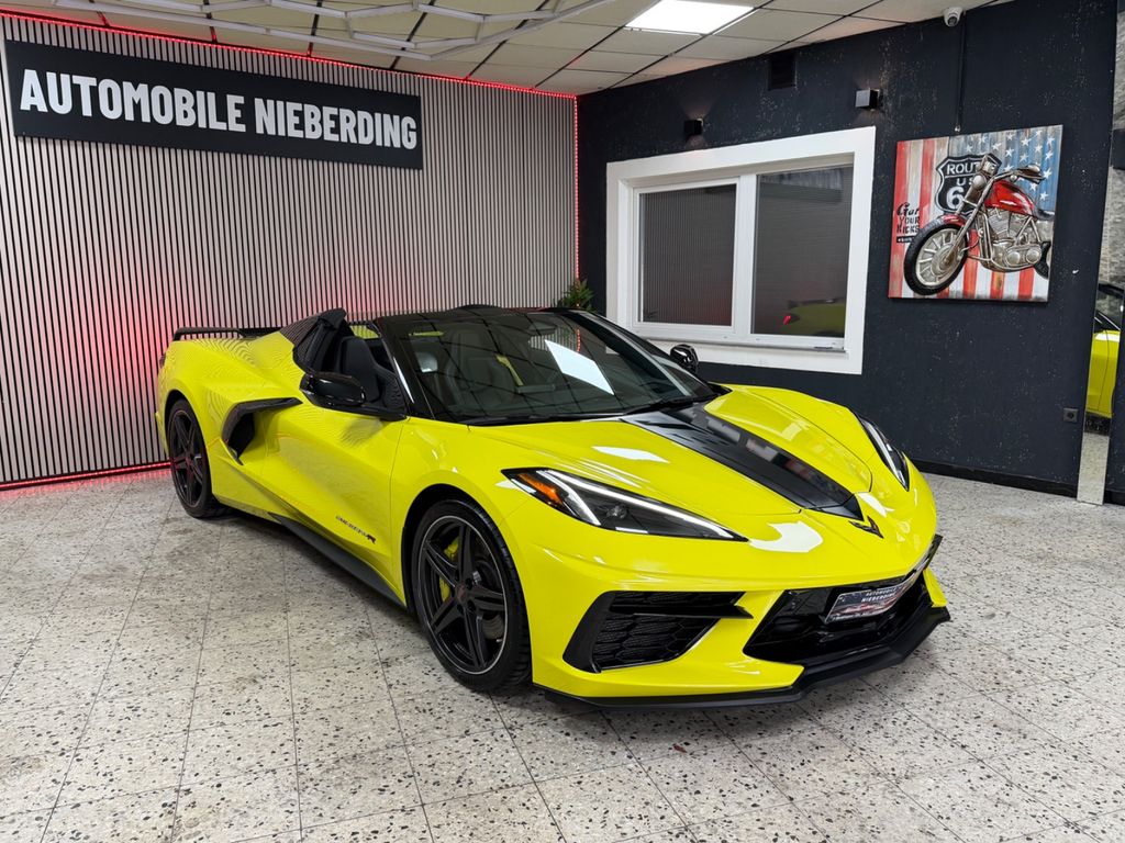 Bild des Angebotes Corvette C8 Stingray R 2LT Convertible / Z51 / Sonder Edt