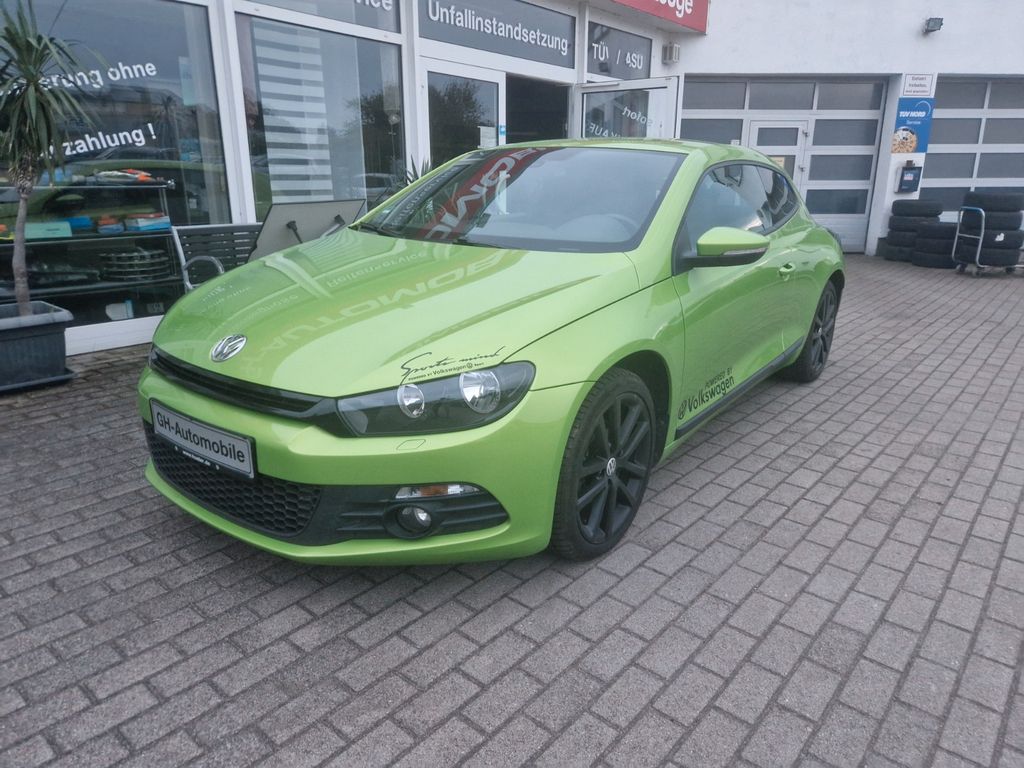 Bild des Angebotes Volkswagen Scirocco 1.4 TSI -- PDC+18-Zoll-Alu+SHZ+BC+Tempo