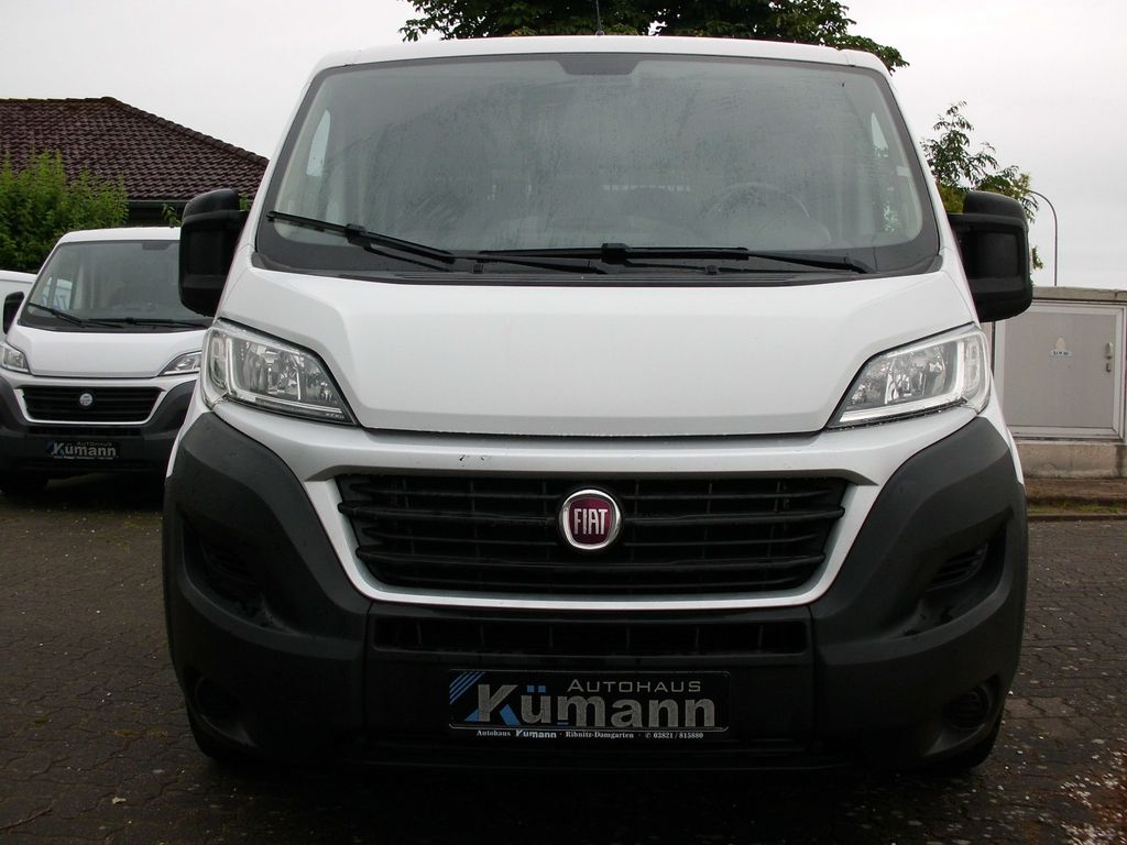 Bild des Angebotes Fiat Ducato Pritsche/ Doppelk. L4 ,7Sitze,AHK,1.Hand