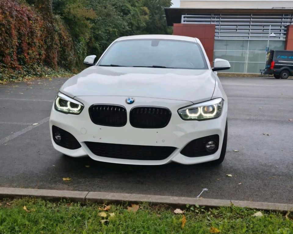 Bild des Angebotes BMW 120i Edition M Sport Shadow A Edition M Spor...