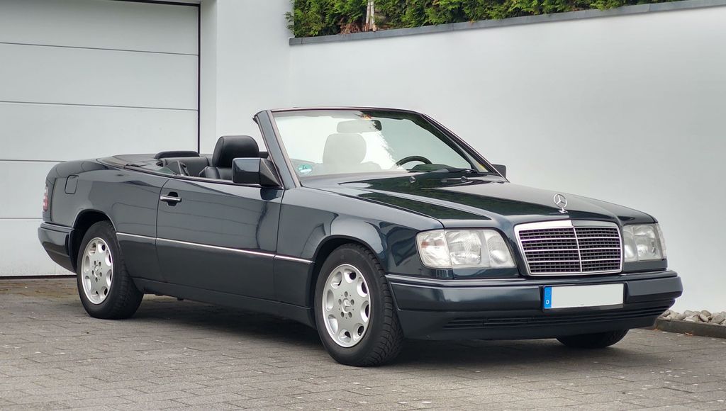 Bild des Angebotes Mercedes-Benz 220 Cabrio E Wertg. H-Kennzeichen
