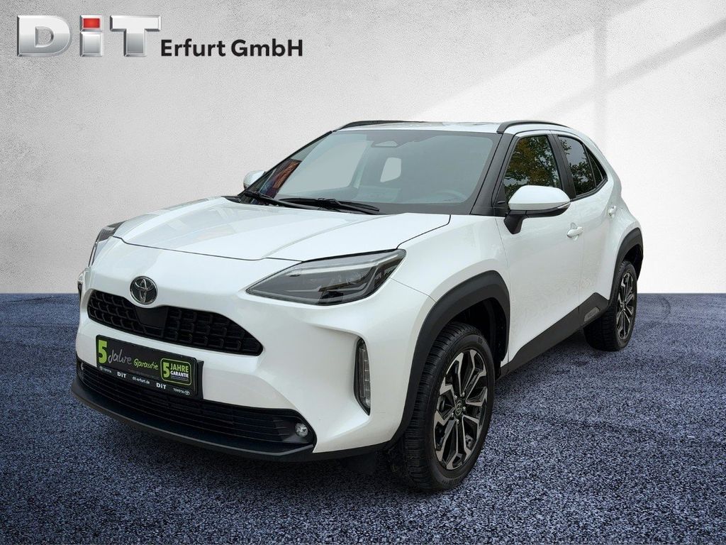 Bild des Angebotes Toyota Yaris Cross 1.5 Hybrid D FWD Black & White