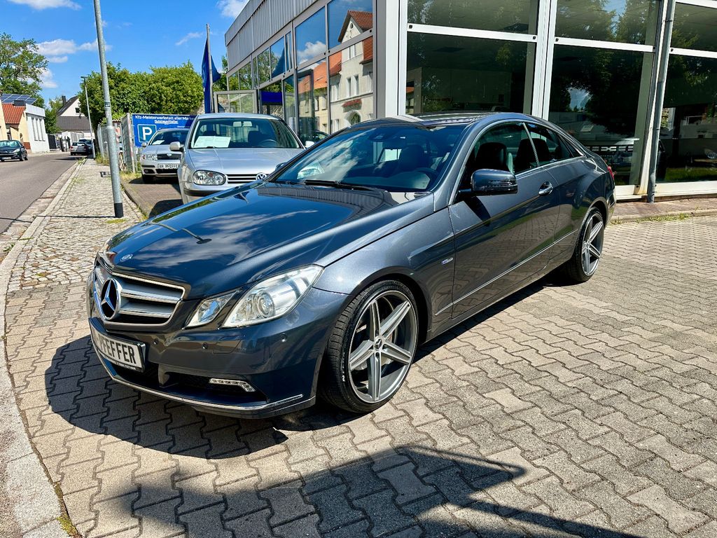 Bild des Angebotes Mercedes-Benz E 250 E Coupe CGI BlueEfficiency *8-Fach*SHZ*