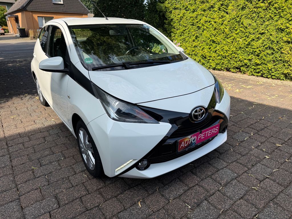 Bild des Angebotes Toyota Aygo AYGO x-play