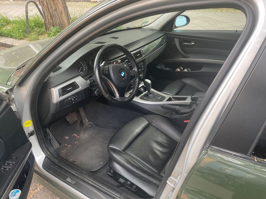 Bild des Angebotes BMW 325d touring -