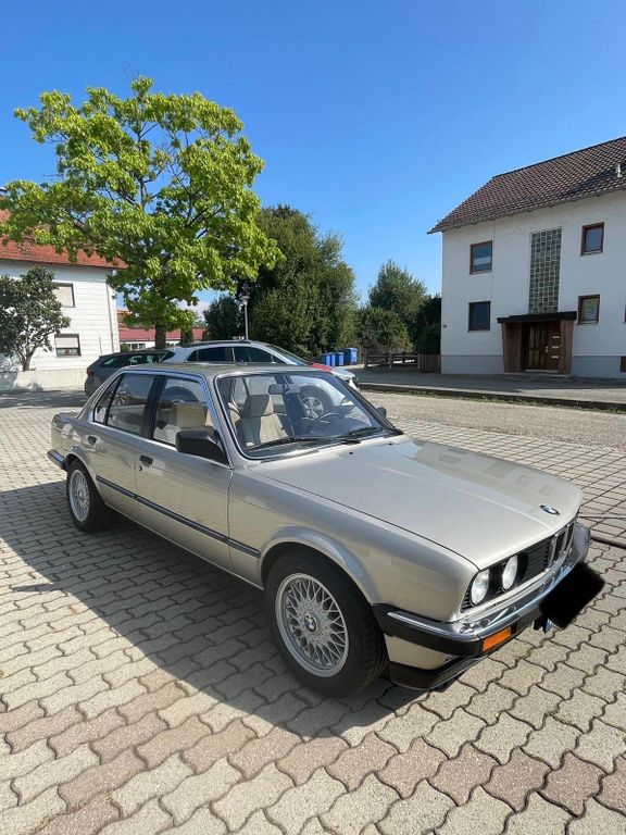 Bild des Angebotes BMW E30 316 Automatik, H-Kennzeichen, sehr gepflegt