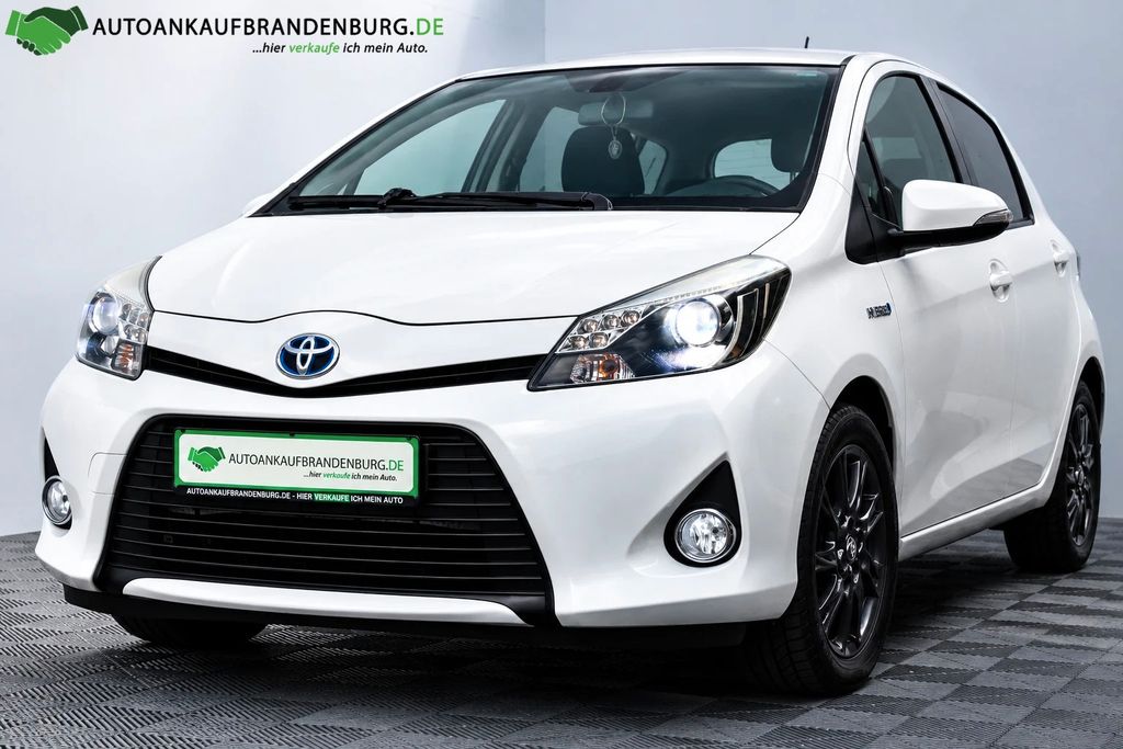 Bild des Angebotes Toyota Yaris Hybrid Club