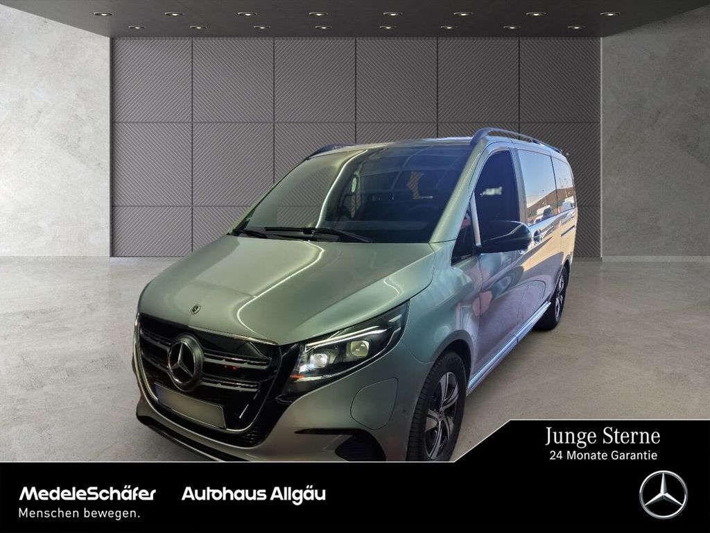 Bild des Angebotes Mercedes-Benz EQV 300 L EL TÜREN 7 SITZE 360 AUGMENTED REALITY