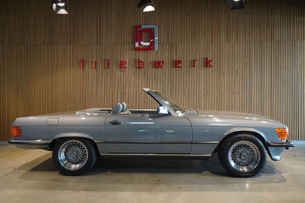 Mercedes-Benz SL 560 5.5 V8 R107*Frame off Restauriert*