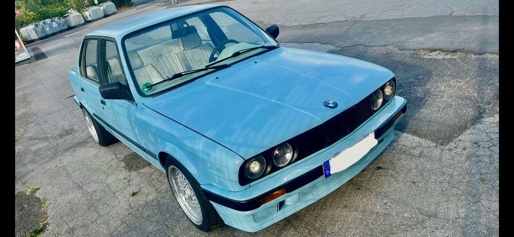 BMW 318 E30 16 Zoll Chromfelgen TÜV 03/28 Tiefer