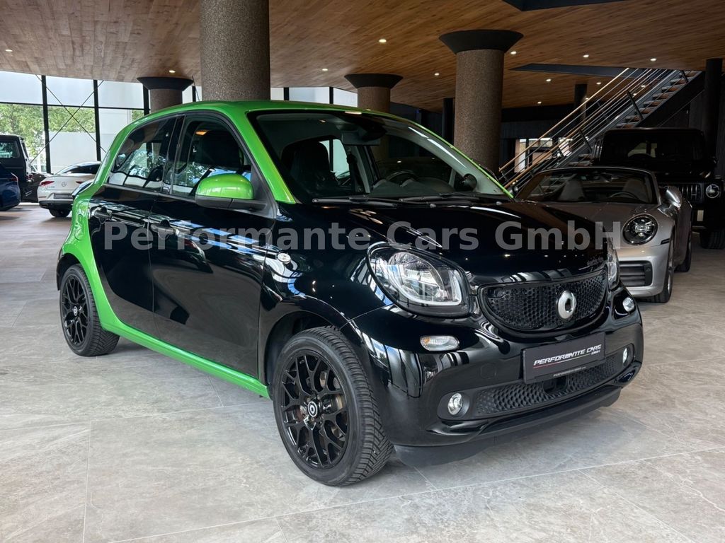 Bild des Angebotes Smart ForFour forfour electric drive / EQ /Passion