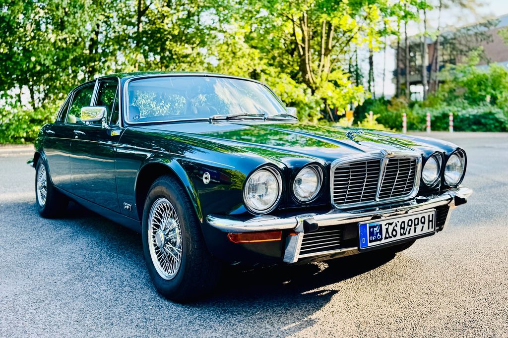 Bild des Angebotes Jaguar XJ6 LONG   Briti.-Ra.-Green TOP ZUSTAND