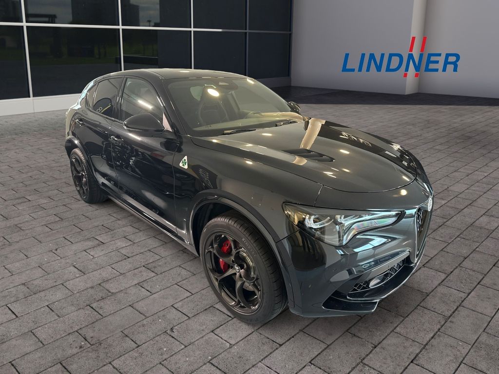 Bild des Angebotes Alfa Romeo Stelvio Quadrifoglio 2.9 382kW (520 PS) *SPARCO*