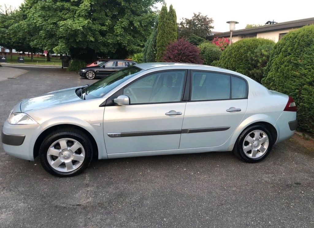Bild des Angebotes Renault Megane 1.6 16V Expression Expression