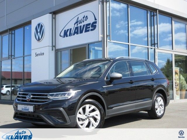 Bild des Angebotes Volkswagen Tiguan Allspace Navi AHK LED 7-Sitze E-Klappe
