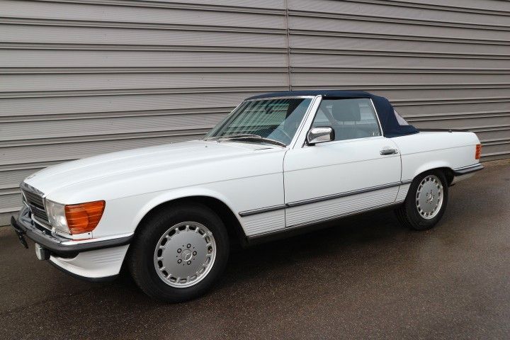 Bild des Angebotes Mercedes-Benz 560SL original 25.900 KM!!!