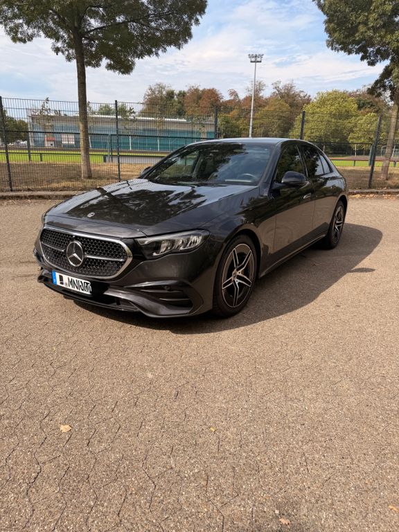 Bild des Angebotes Mercedes-Benz E 220 d Autom. - AMG NIGHT 19 ZOLL