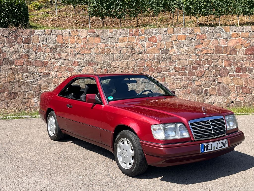 Bild des Angebotes Mercedes-Benz E 230