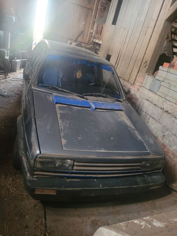 Volkswagen Golf 2