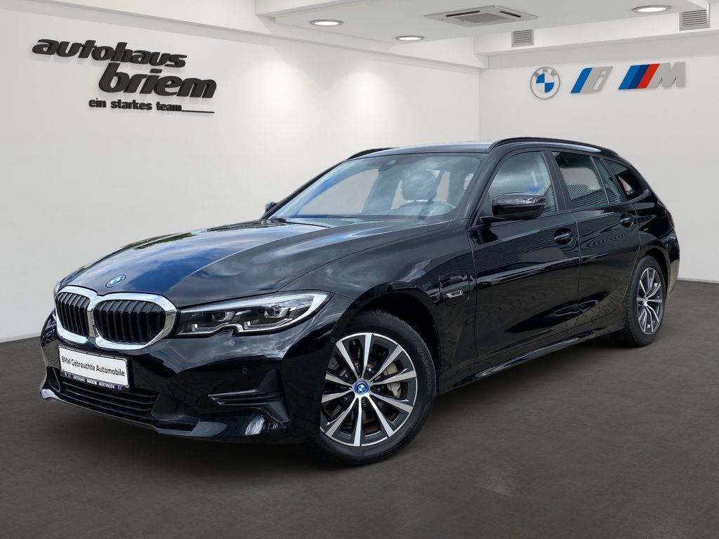 Bild des Angebotes BMW 330e Touring Advantage DAB LED WLAN Tempomat