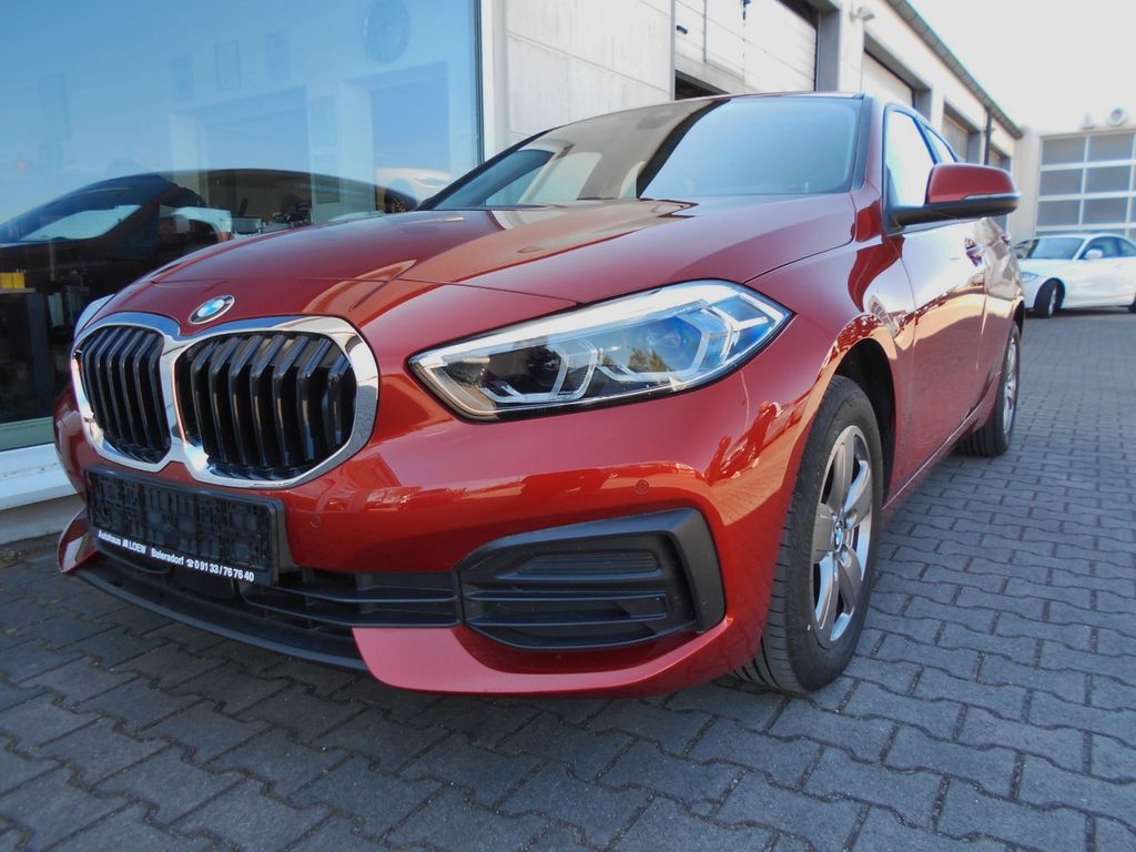 Bild des Angebotes BMW 118iA 6`KM!!! -NAVI-LED-SITZHEIZUNG-CARPLAY-DAB-