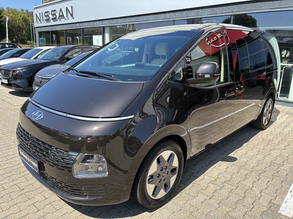Bild des Angebotes Hyundai STARIA 9-Sitzer2.2 CRDi 8-AT Prime+Park-Paket