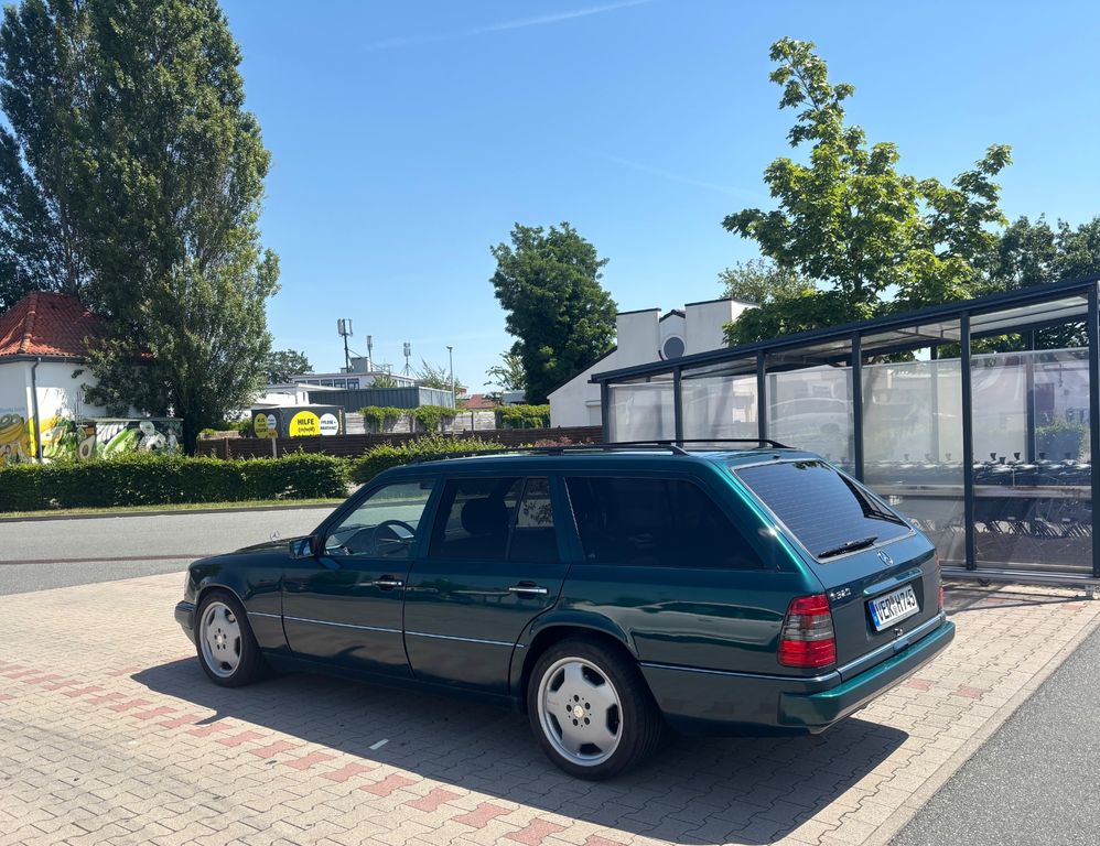 Bild des Angebotes Mercedes-Benz 320