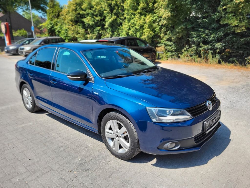 Bild des Angebotes Volkswagen Jetta VI Match/ 1. Hand/ Scheckheft