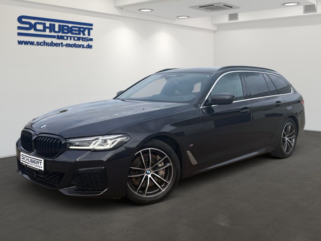 Bild des Angebotes BMW 540 d xDrive Touring M-Sport HUD Navi Leder HUD