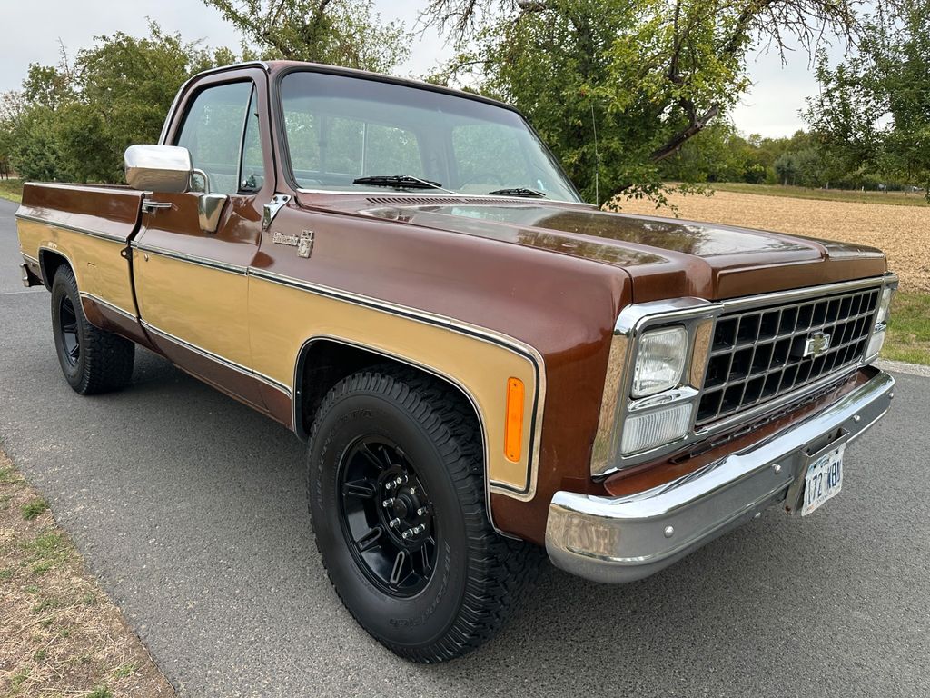 Bild des Angebotes Chevrolet Silverado C20 PickUp Camper Special 8600 Klima
