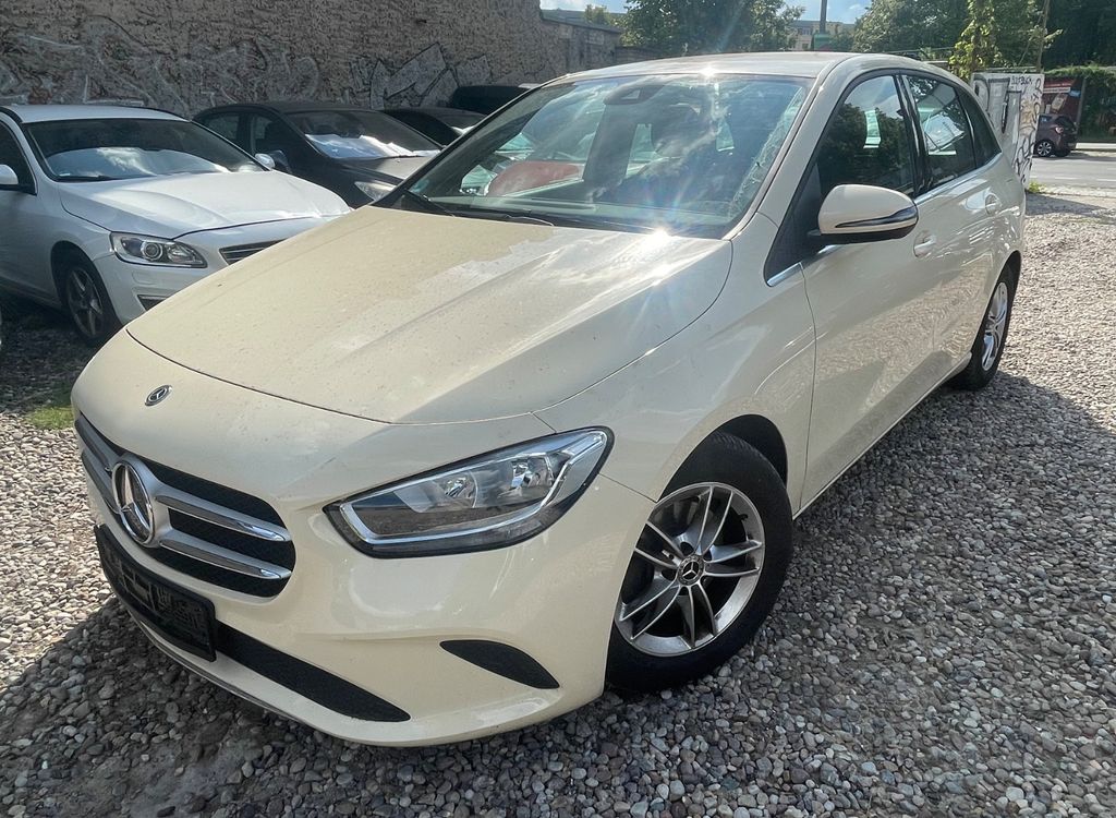 Bild des Angebotes Mercedes-Benz B 180d*Automatik*EURO6*Klima*SZHZG*Carplay*