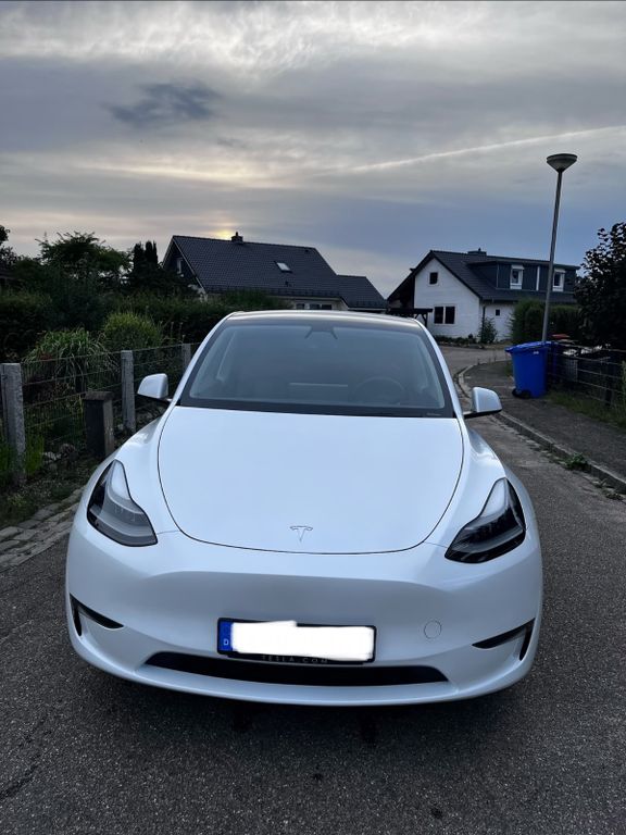 Bild des Angebotes Tesla Model Y Long Range mit AHK
